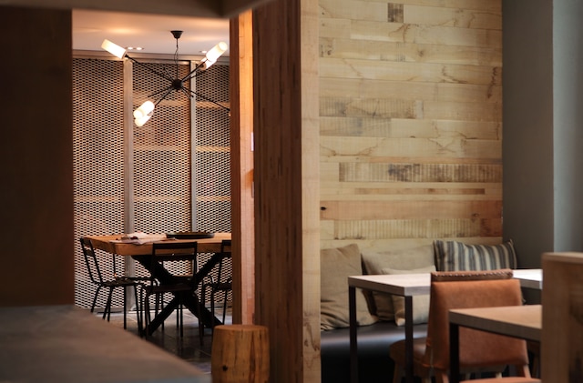 ヒドゥン ホテル