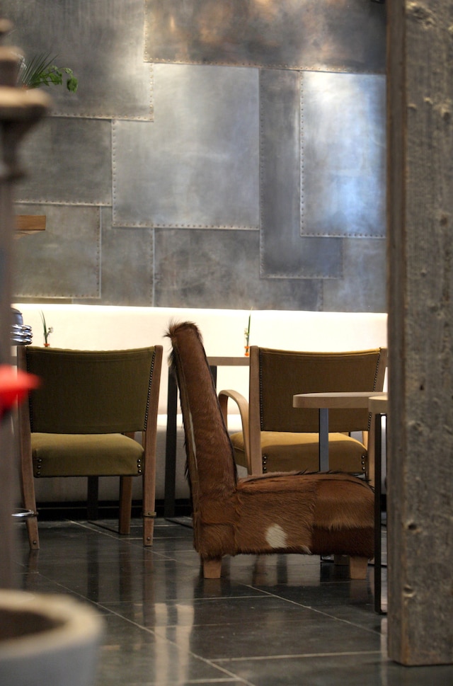 ヒドゥン ホテル