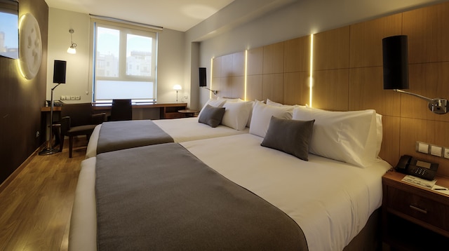 イブニア ロッセロ