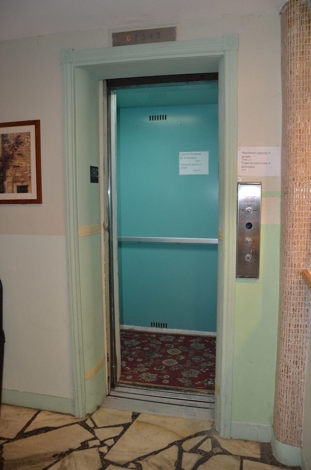 ホテル ラ レジデンス ドゥ ヴォワイジュール