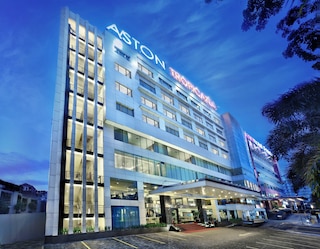 アストン トロピカーナ