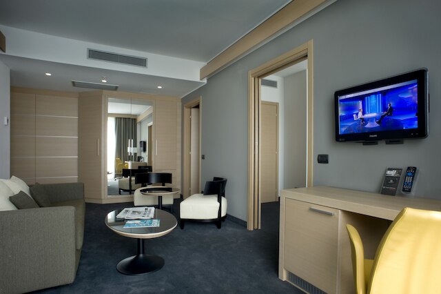 ドミナ ミラノ フィエラ