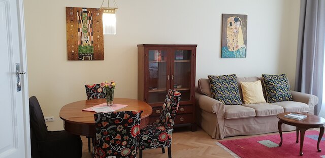 アパートメンツ ヘルミーネ