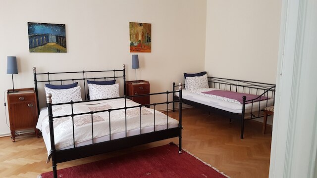 アパートメンツ ヘルミーネ