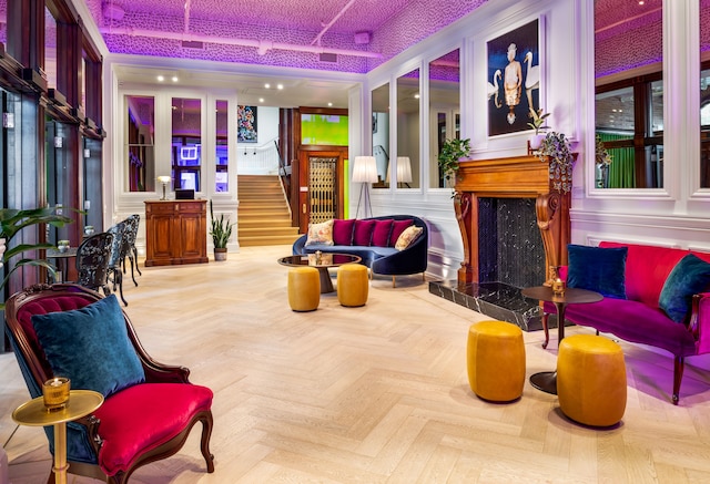 グラッドストーン ハウス