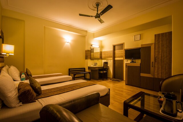 ザ サン コート ホテル ヤトリ