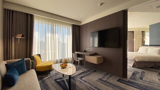 モナーク プラザ ホテル