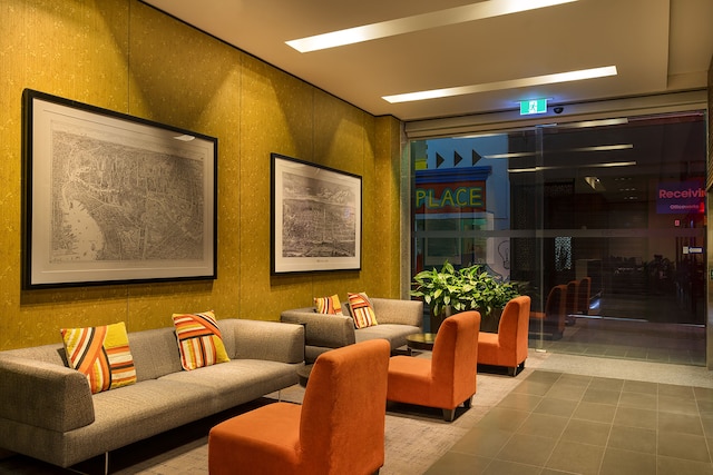 コーズウェイ 353 ホテル