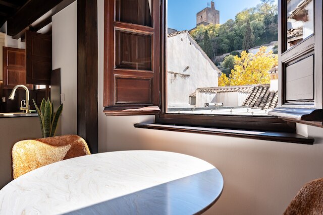 エル ラドロン デ アグア パラセテ