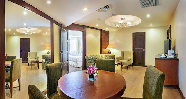 Jomtien Palm Beach Hotel And Resort(ジョムティエン パーム ビーチ ホテル アンド リゾート)