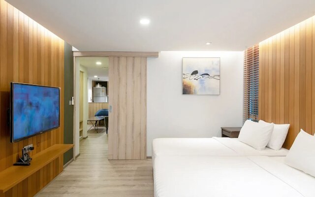 ザ レジデンス ラジャエヴェ ホテル