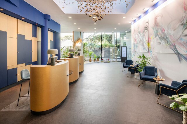 ルネッサンス パリ アルク ドゥ トリオンフ ホテル