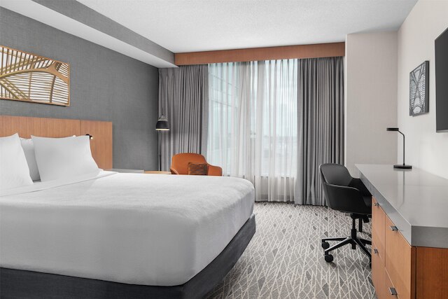 ヒルトン ガーデン イン トロント エアポート