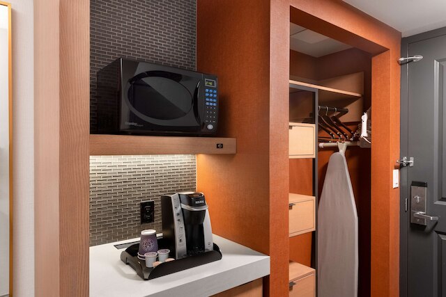 ヒルトン ガーデン イン トロント エアポート