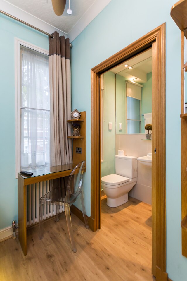 アロスファ ホテル ロンドン、コンパス ホスピタリティー