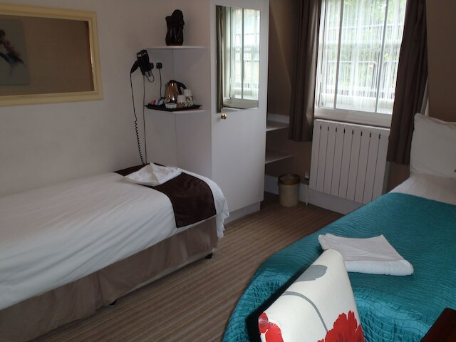 アロスファ ホテル ロンドン、コンパス ホスピタリティー