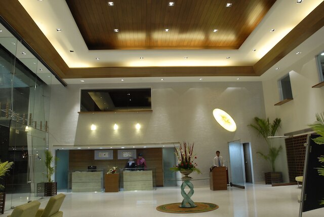 ファーンレジデンシー、スバシュブリッジ、アーメダバード