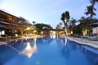 ブミ・アユ・バンガロウズ