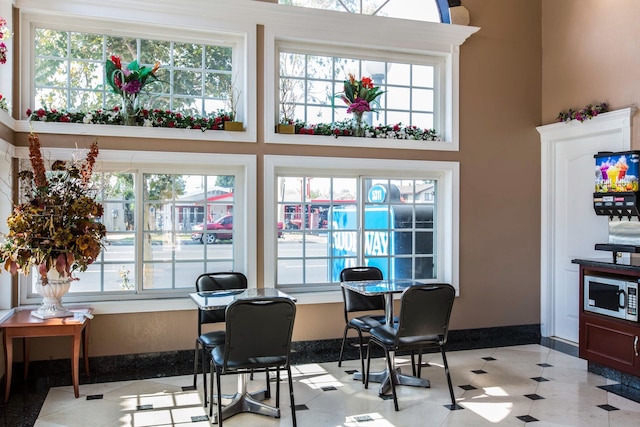 ロードウェイ イン サイプレス - ニア サイプレス カレッジ