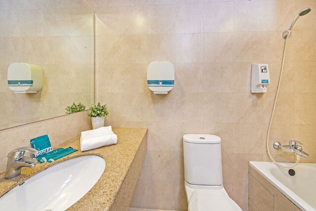 ホテル 81 トリスター