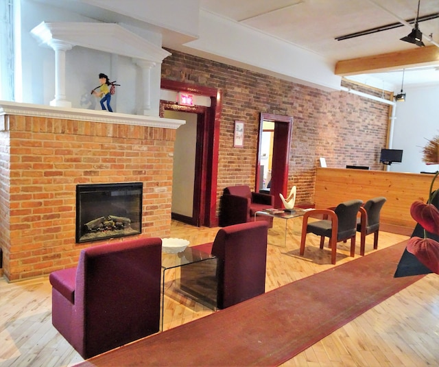 ホテル アブリ デュ ヴォヤジュー