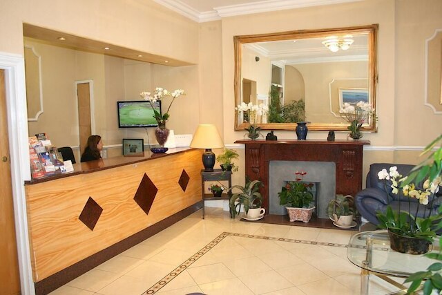 エイボン ホテル