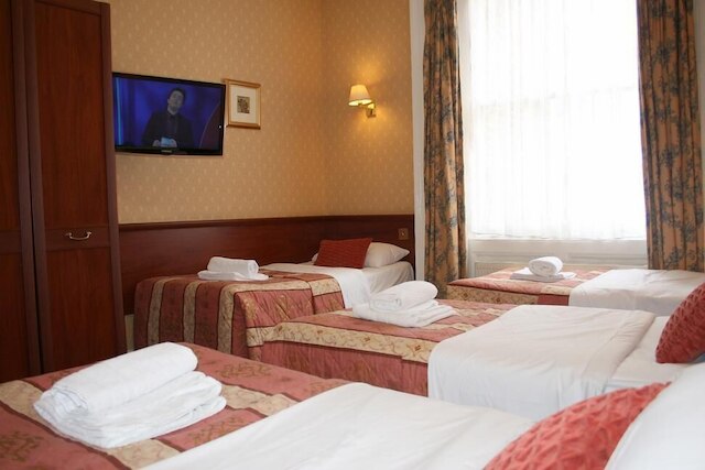 エイボン ホテル