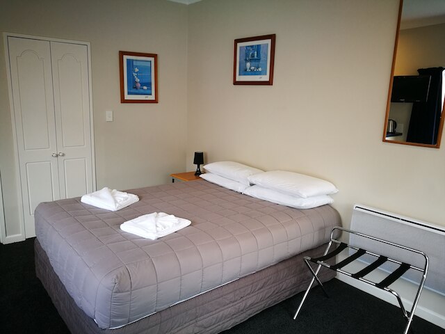 エアポート バーチーズ モーテル