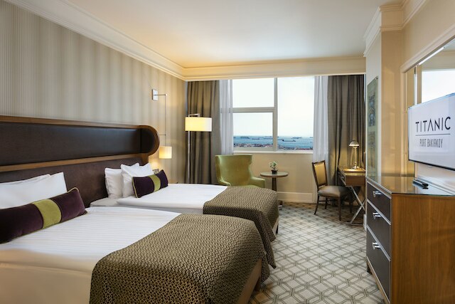 タイタニック ポート バキコイ