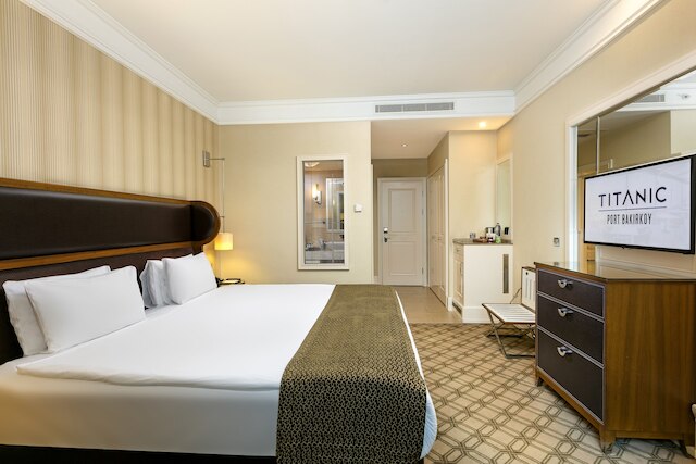 タイタニック ポート バキコイ