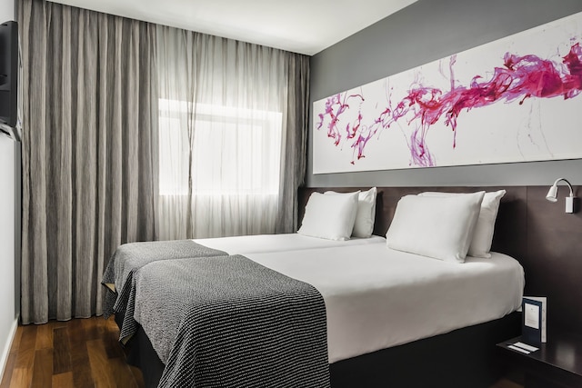 イコニク レックス