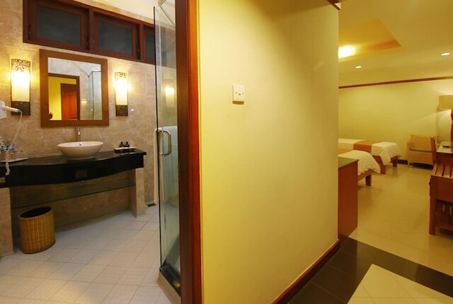 ユリア ビーチ イン クタ