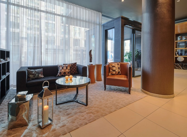 アディナ アパートメント ホテル フランクフルト ノイエ オペラ