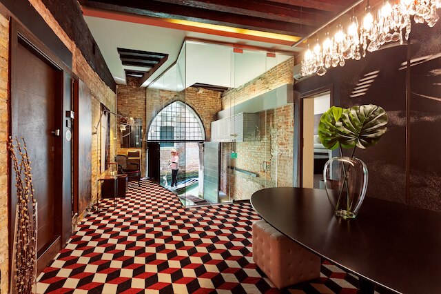 チャーミング ハウス iQs