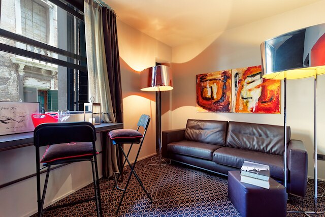 チャーミング ハウス iQs