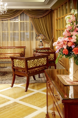 ロイヤルシーズンズホテル タイペイ ナンセイ (皇家季節酒店台北南西館)