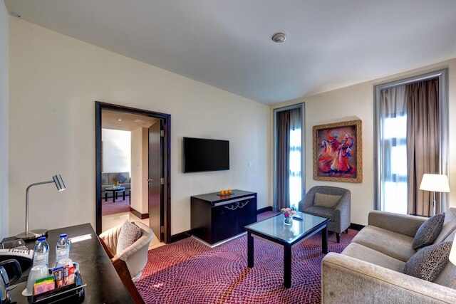 メルキュール ゴールド ホテル ジュメイラ ドバイ バイ アコー