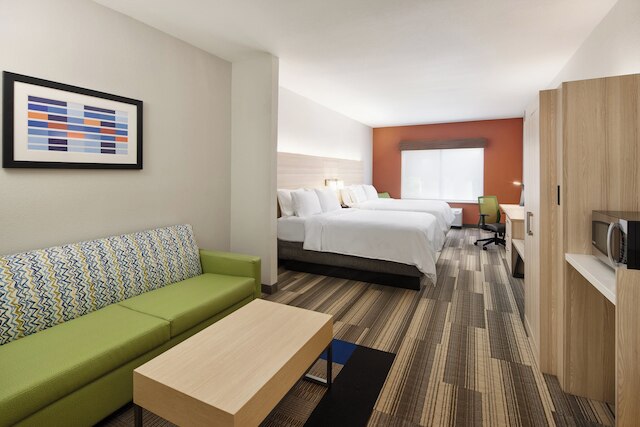 ホリデイ イン エクスプレス & スイーツ セーラム by IHG