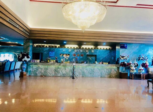 トン タリン ホテル