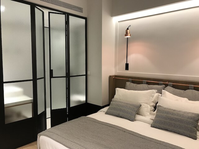 ニキ アテネ ホテル