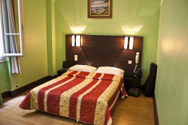 ホテル カンブレ