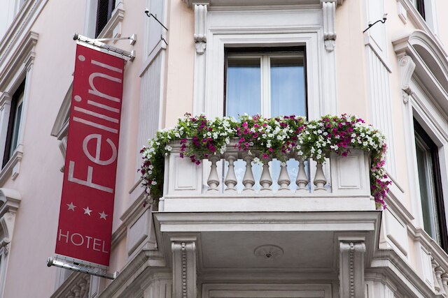 ホテル フェリーニ