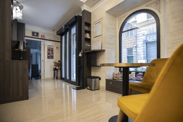 ホテル フェリーニ