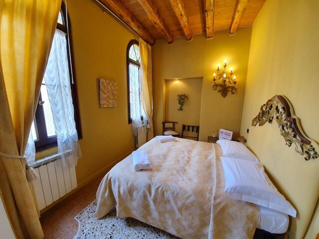 アロッジ アラ リヴェッタ