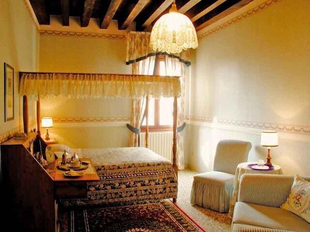 アット ホーム ア パラッツォ