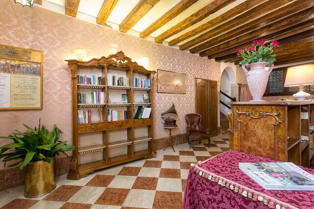 ホテル メッツォ ポッツォ