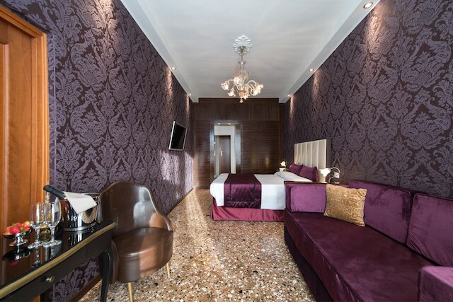 ロカンダ レオン ビアンコ オン ザ グランド カナル