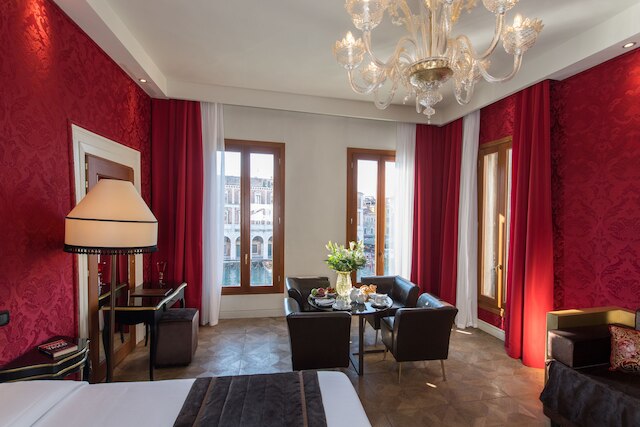 ロカンダ レオン ビアンコ オン ザ グランド カナル