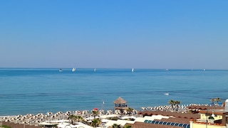 ホテル ラ スカレッタ