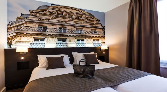 ミッドナイト ホテル パリ